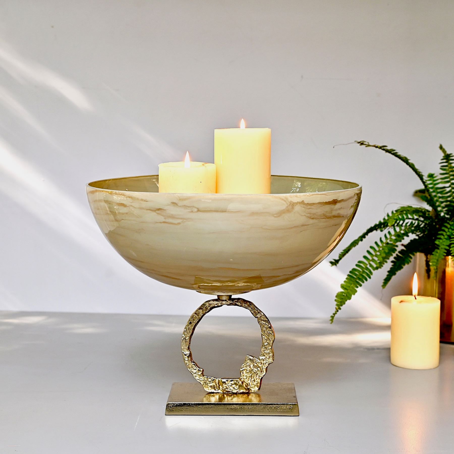 Golden Glass Bowl Centrepiece