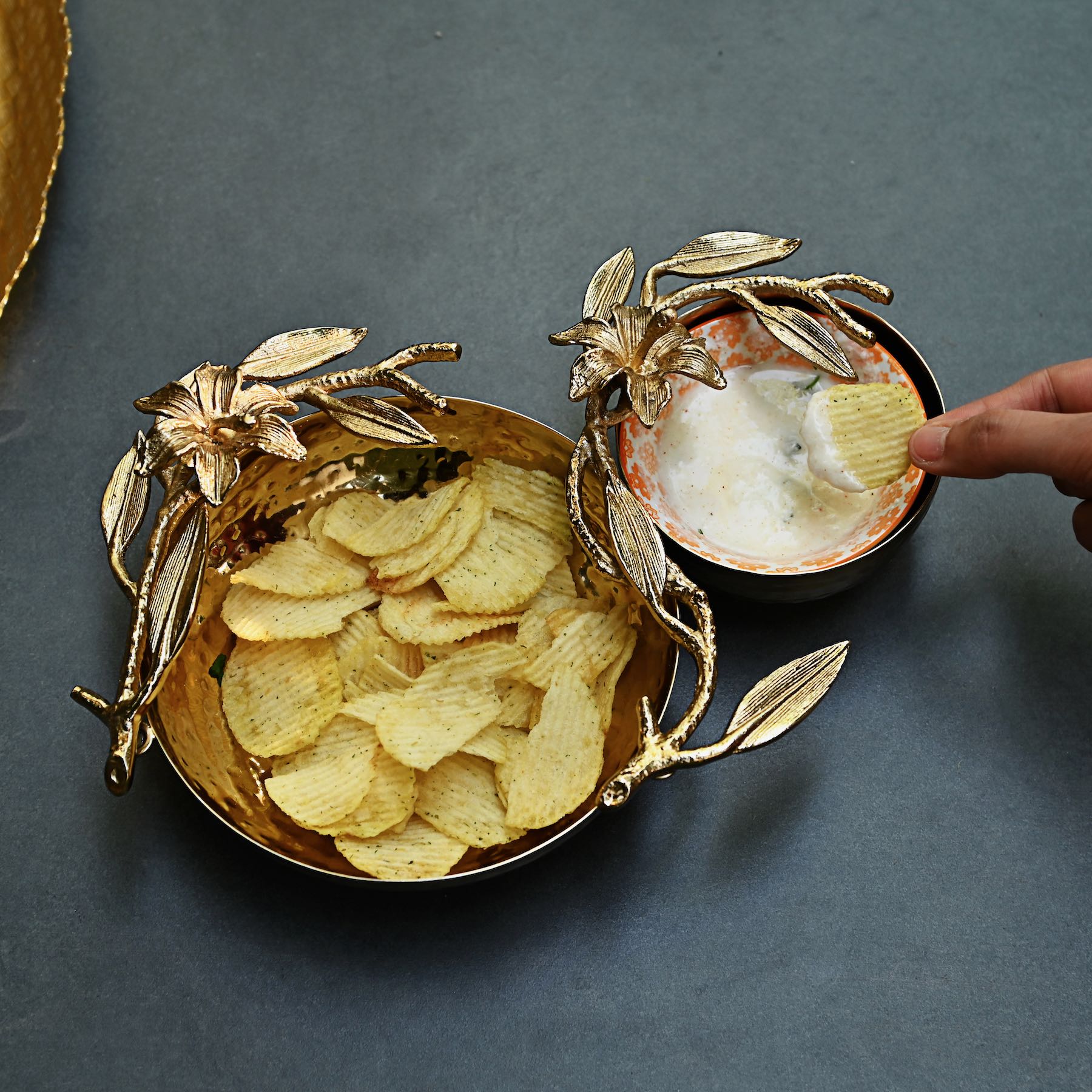 Leaf Chip & Dip Bowl